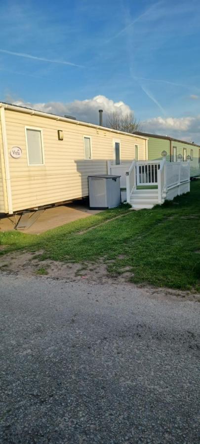 I & K Static Caravan Hire Sited On Winkups Towyn North Wales With Free Wi-Fi And Netflix Kinmel Bay Dış mekan fotoğraf
